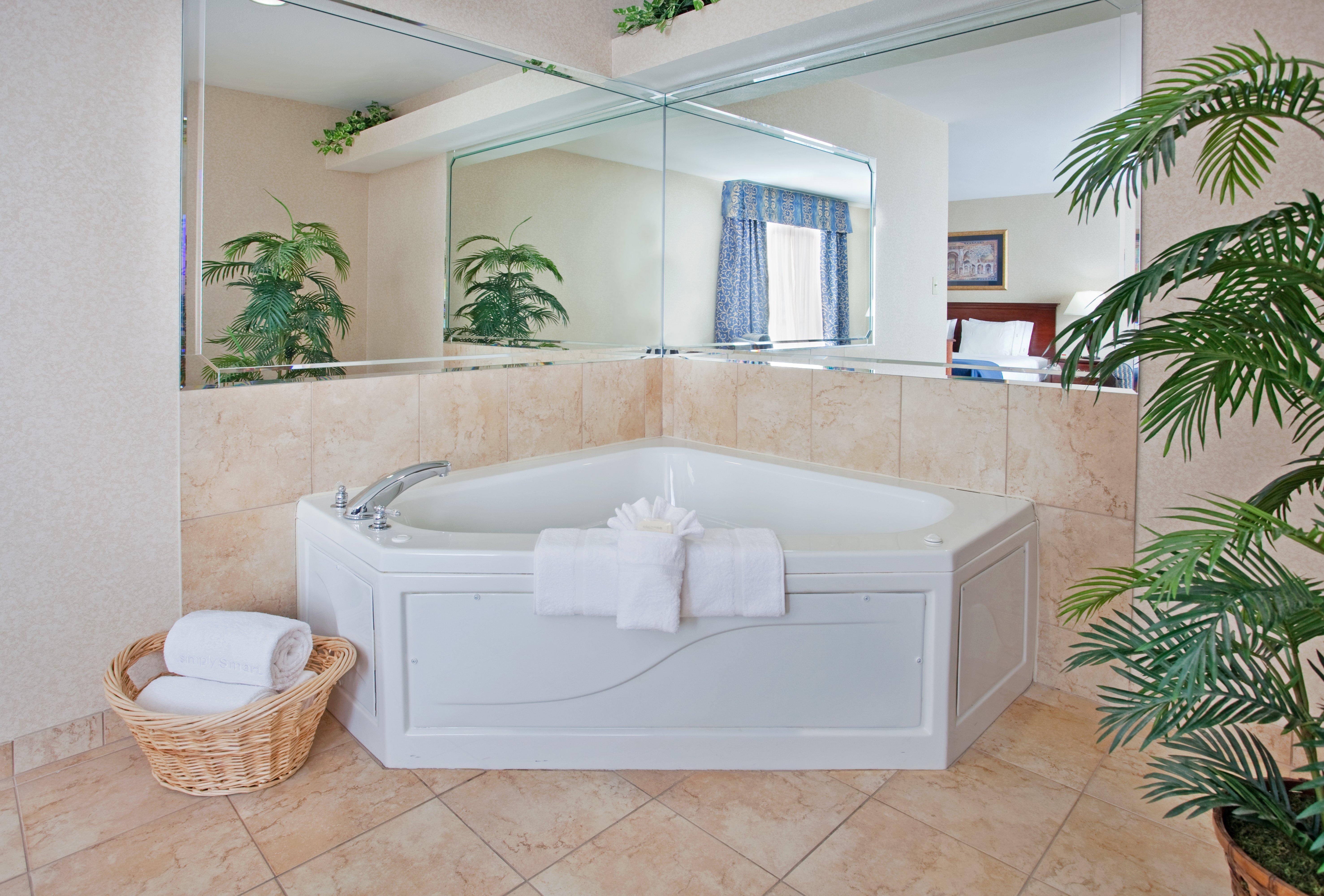 Holiday Inn Express Hotel & Suites Farmington, An Ihg Hotel Экстерьер фото