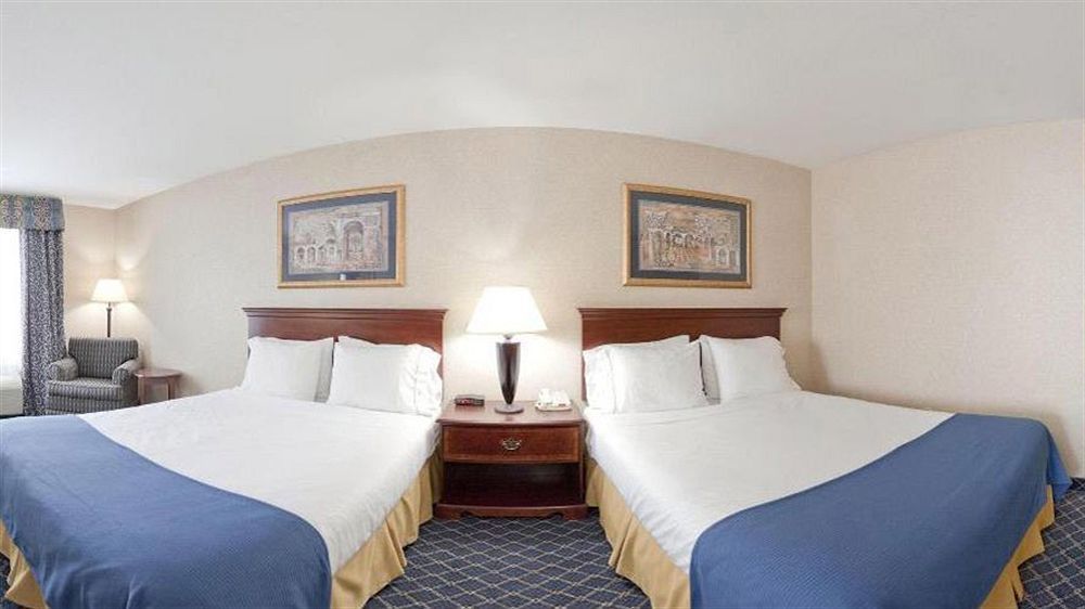Holiday Inn Express Hotel & Suites Farmington, An Ihg Hotel Экстерьер фото